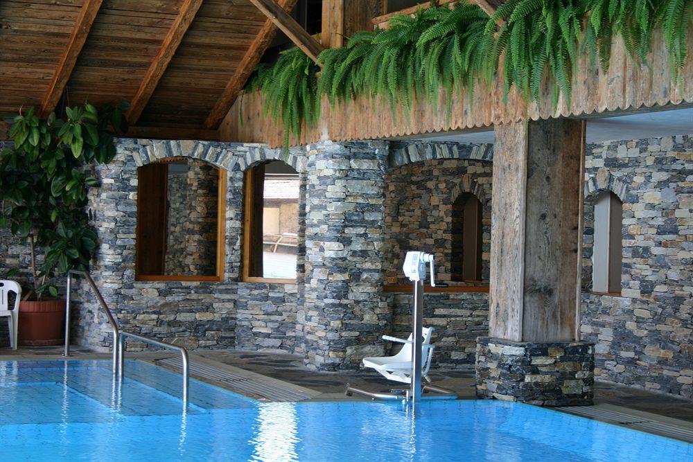 Hostellerie Du Pas De L'Ours "Relais Et Chateaux" Crans-Montana Bagian luar foto